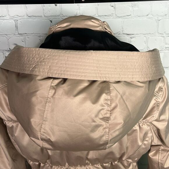 Obermeyer Leighton Champagne or gold full zip winter/ski jacket size 6 - Picture 5 of 16